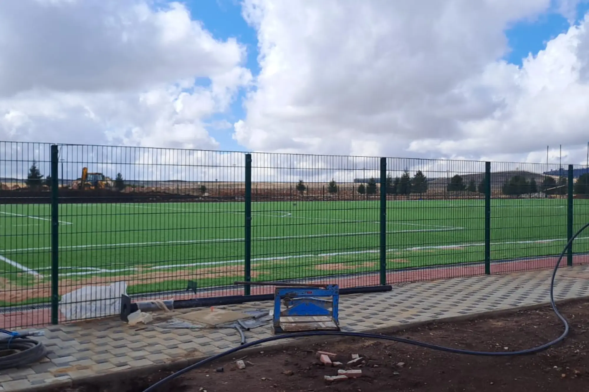 terrains de sports, gymnases et piscine (5)